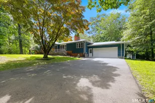 207 Barncroft Rd, Stamford, CT 06902 - Photo 1