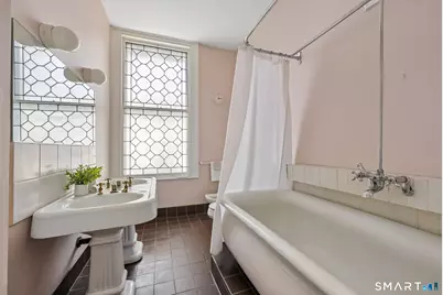 621 Chapel Street, New Haven, CT 06511 - Photo 11
