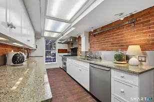 621 Chapel St, New Haven, CT 06511 - Photo 15