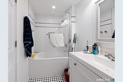 242 Main Street, Durham, CT 06422 - Photo 23