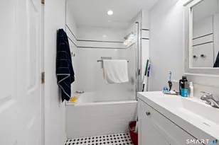 242 Main St, Durham, CT 06422 - Photo 23