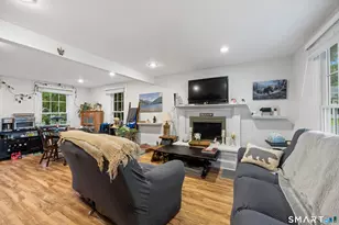 242 Main St, Durham, CT 06422 - Photo 11