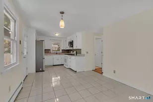 117 Westerly St, Manchester, CT 06042 - Photo 9