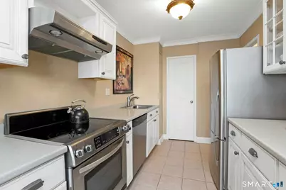 44 Strawberry Hill Avenue #7D, Stamford, CT 06902 - Photo 15