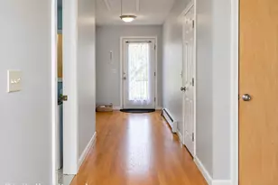 211 Maple Hill Ave, Newington, CT 06111 - Photo 21