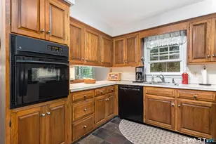 85 Dean Rd, East Lyme, CT 06333 - Photo 13