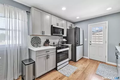 10 Nacca Road, West Haven, CT 06516 - Photo 17