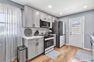 10 Nacca Rd, West Haven, CT 06516 - Photo 17