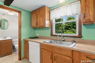 125 Shadduck Rd, Middlebury, CT 06762 - Photo 13