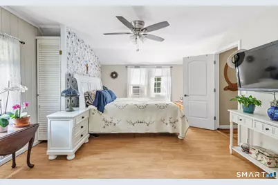 205 Cottage Street, Monroe, CT 06468 - Photo 17