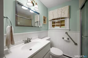 25 Litchfield Dr, Enfield, CT 06082 - Photo 19