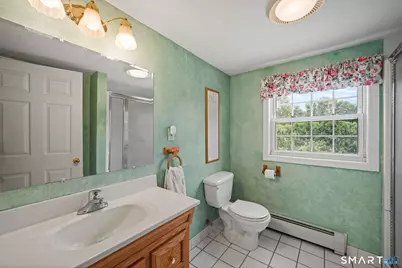 25 Litchfield Drive, Enfield, CT 06082 - Photo 29
