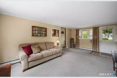 25 Litchfield Drive, Enfield, CT 06082 - Photo 5