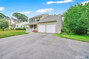 371 Tyler Ave, Groton, CT 06340 - Photo 29