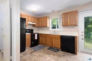 200 Yale St, Waterbury, CT 06704 - Photo 7
