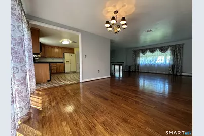 99 Glenwood Drive, Wethersfield, CT 06109 - Photo 3