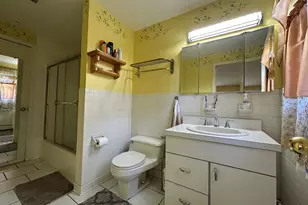 99 Glenwood Dr, Wethersfield, CT 06109 - Photo 9