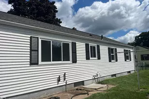 417 Denslow St, Windsor Locks, CT 06096 - Photo 5