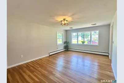 417 Denslow Street, Windsor Locks, CT 06096 - Photo 11