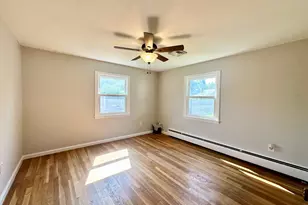 417 Denslow St, Windsor Locks, CT 06096 - Photo 21