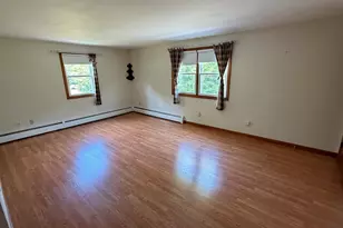 1130-B Blue Hills Ave, Bloomfield, CT 06002 - Photo 3