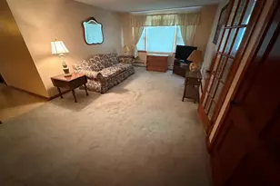 1130-B Blue Hills Ave, Bloomfield, CT 06002 - Photo 9