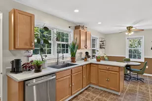 13 Sunnyside E Rd, Norwich, CT 06360 - Photo 13