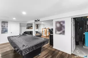 35 Wedgewood Dr, Waterbury, CT 06705 - Photo 25