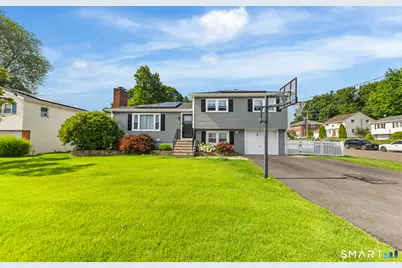 35 Wedgewood Drive, Waterbury, CT 06705 - Photo 1