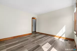 186 Greene St, Bristol, CT 06010 - Photo 9