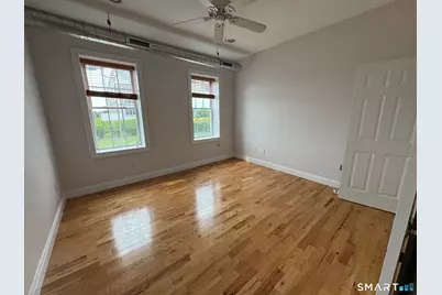 345 Bank Street #1, New London, CT 06320 - Photo 5