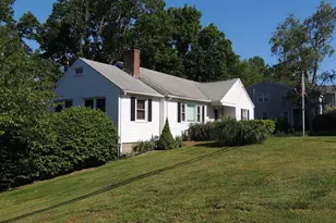 87 Hotchkiss Grove Rd, Branford, CT 06405 - Photo 21