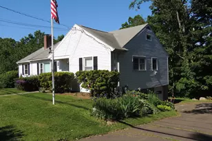 87 Hotchkiss Grove Rd, Branford, CT 06405 - Photo 3