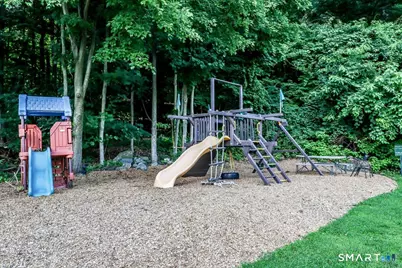 25 Padanaram Road #62, Danbury, CT 06811 - Photo 21
