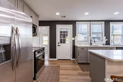 301 Hartford Avenue, Old Lyme, CT 06371 - Photo 5