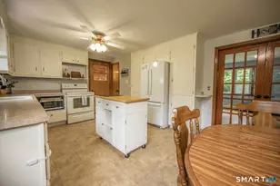 3 Swanson Dr, Bristol, CT 06010 - Photo 7
