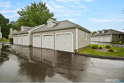 21 South Village Court #21, Branford, CT 06405 - Photo 31