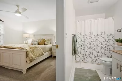 21 South Village Court #21, Branford, CT 06405 - Photo 19