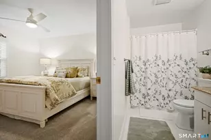 21 S Village Ct, Branford, CT 06405 - Photo 19