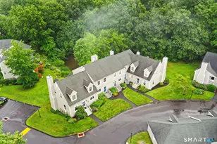 21 S Village Ct, Branford, CT 06405 - Photo 33