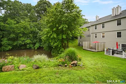 21 South Village Court #21, Branford, CT 06405 - Photo 29