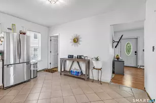 17 Sarsfield St, Waterbury, CT 06704 - Photo 13