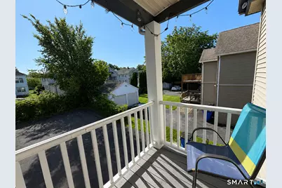 122 Dover Road #2nd Floor, West Hartford, CT 06119 - Photo 5