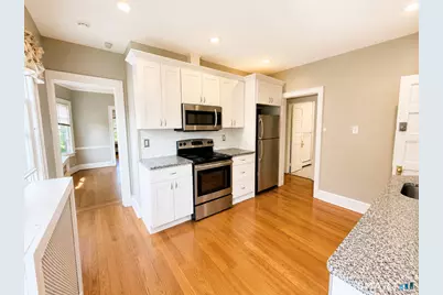 122 Dover Road #2nd Floor, West Hartford, CT 06119 - Photo 1