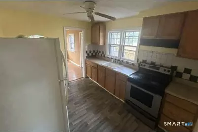 61 Stanley Street, East Hartford, CT 06108 - Photo 7