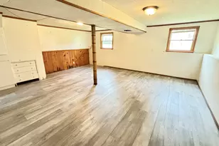 838 E Center St, Wallingford, CT 06492 - Photo 15