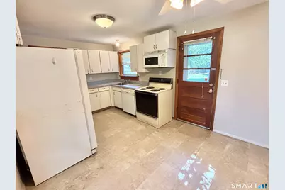 838 East Center Street, Wallingford, CT 06492 - Photo 5