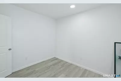 178 New Hanover Avenue, Meriden, CT 06451 - Photo 13