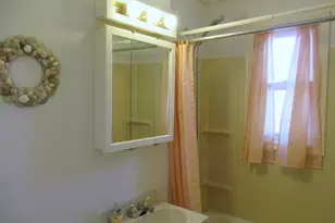 84 Canaan Ct, Stratford, CT 06614 - Photo 15