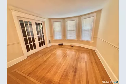 697 Washington Avenue, West Haven, CT 06516 - Photo 13